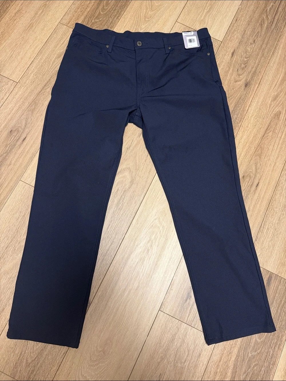 Levi's Men's NWT 511 slim fit 38 x 30 STRETCH Navy Straight leg pants